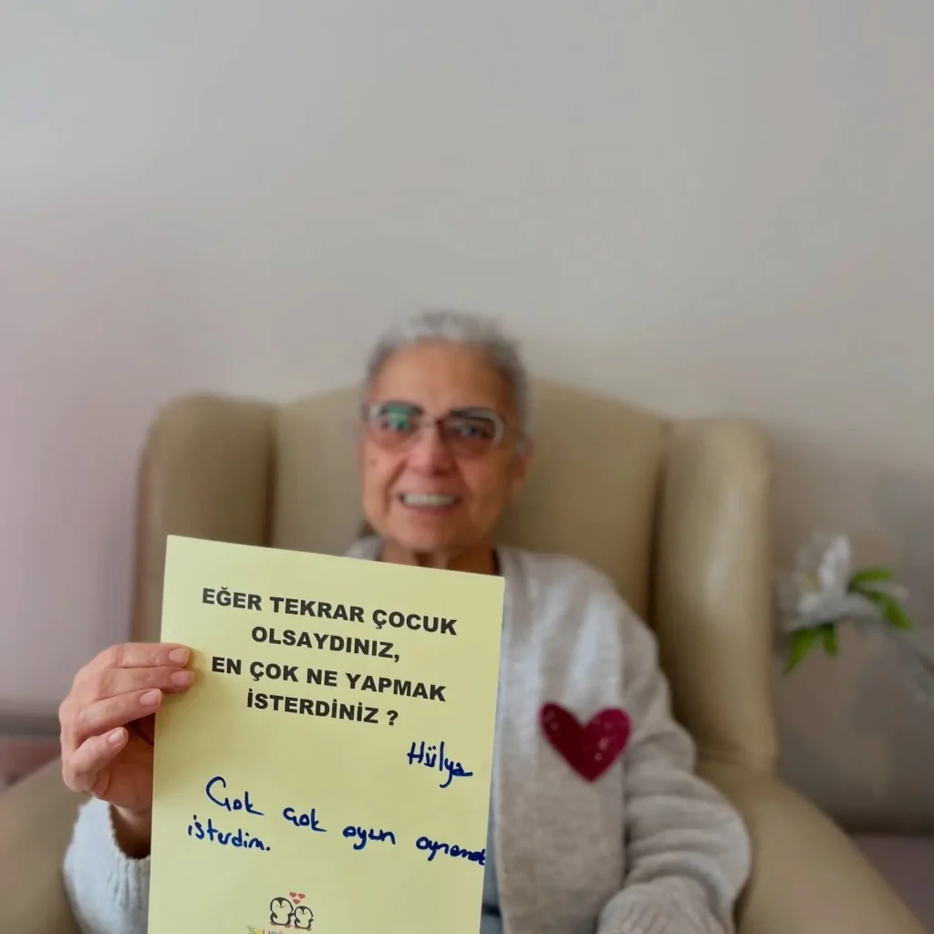 Modern Yaşlı Bakımı ve Sosyal Etkinlik Yaklaşımı